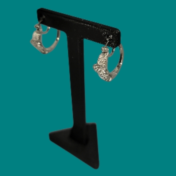 Belt Buckle Silver Hoop Earrings - Picture 2 of 2